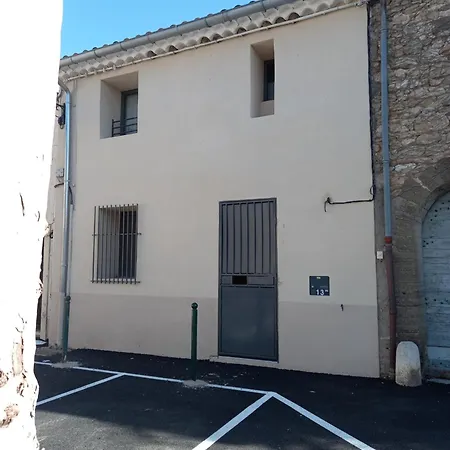 Maison De Village Avec Patio